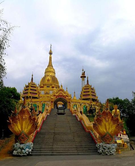 最近呆在家里有点无聊，听说云南有很多旅游景点，大家有知道云南好玩的地方有哪些吗哀牢山民宿酒店如果过年期间想去云南自驾旅行，只有7天时间，你会怎么样规划安排